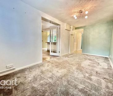 4 bedroom detached house to rent - Photo 2