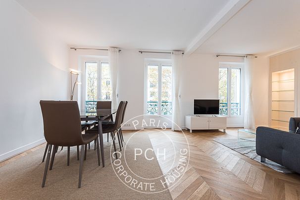 Avenue Bosquet, - Photo 1