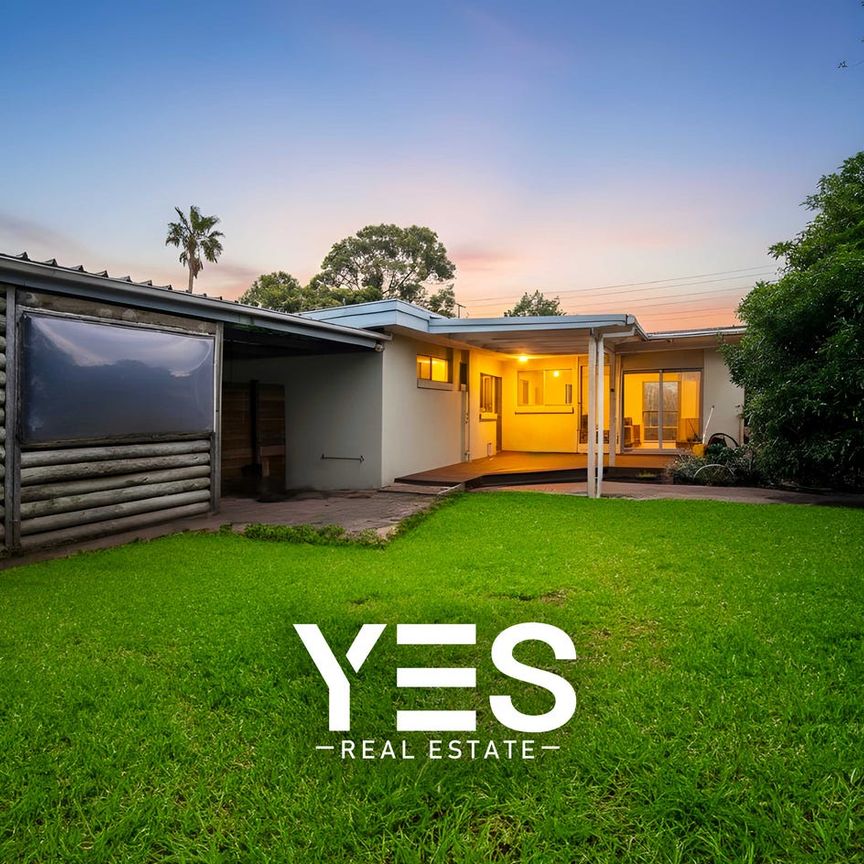 Spacious 3-Bedroom Family Home in Endeavour Hills - Photo 1