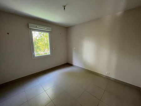 « MONTFAVET - APPARTEMENT T3 67.50M² AVEC GARAGE ET TERRASSE » - Photo 3
