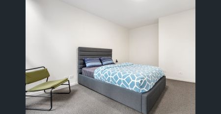 Urban Cool with Amenities at the Door - Photo 3