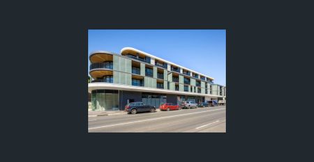 Sophisticated 3-Bedroom Apartment with 2 Study Nooks + Powder Room - Photo 5