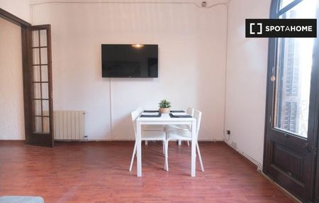 barcelona, Catalonia 08010 - Photo 2