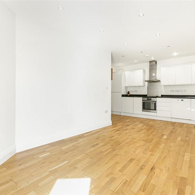 2 bedroom apartment to rent - Photo 1