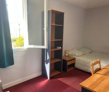 chambre en colocation appartement - Photo 1