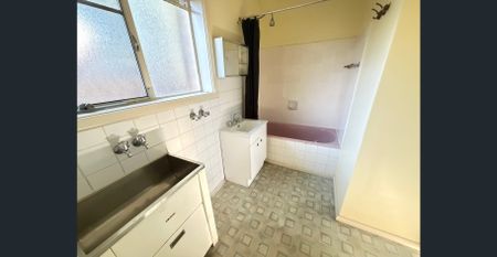 Easy living at Eumeralla - Photo 3