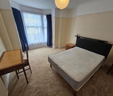 7 bedroom house to rent - Photo 4