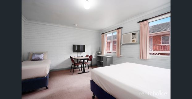 INNER CITY LIVING - Photo 1