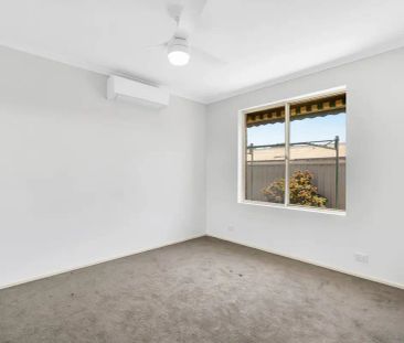 “Hi, I’m light-filled, low-maintenance living with everything you n... - Photo 4