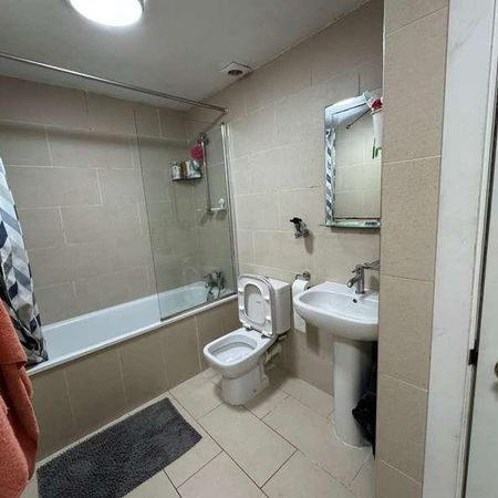 Flat, Goodmayes House, Goodmayes Road, Ilford, IG3 - Photo 4