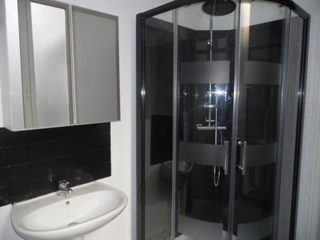 Location Appartement 2 pièces 33m² REIMS 51100 - Photo 5