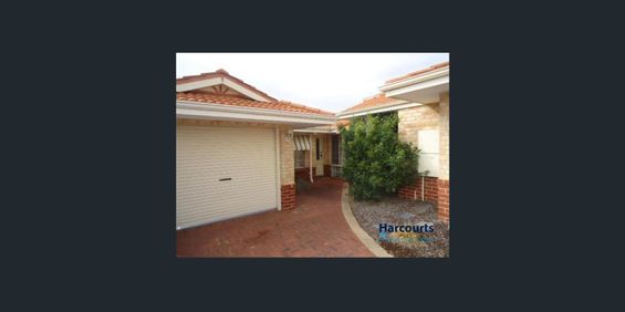 Charming 3-Bedroom Home in Quiet Complex - Photo 3