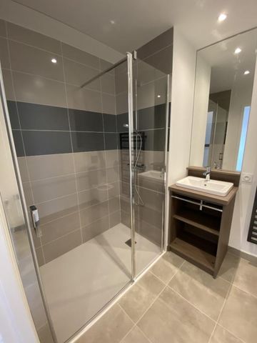 Appartement T2 à louer - 45 m² - Photo 3