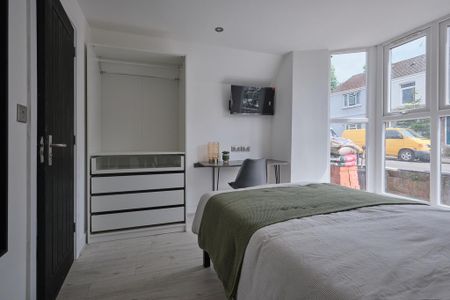 9 bedroom house of multiple occupation to rent - Photo 5