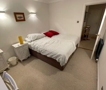 2 bedroom flat share to rent - Photo 1