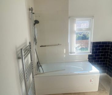 1 Bed Flat, Moscow Drive, L13 - Photo 2