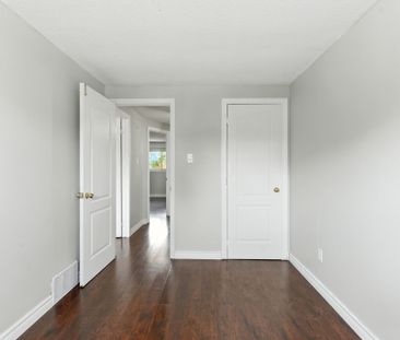 For Lease - 6035 Belaire Avenue, Niagara Falls, Ontario - Photo 2