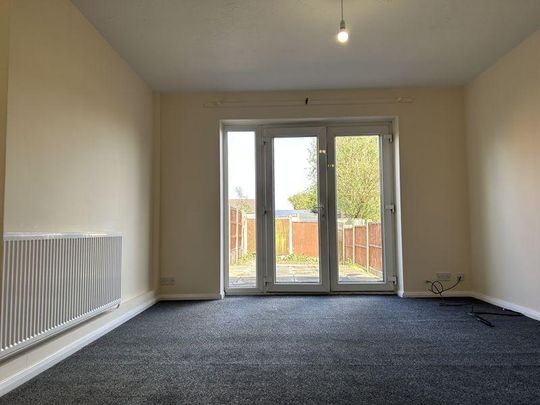 2 bedroom townhouse to rent - Photo 1