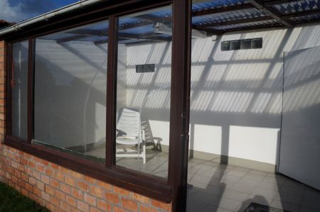 Gezellige woning met garage en tuin - Photo 3