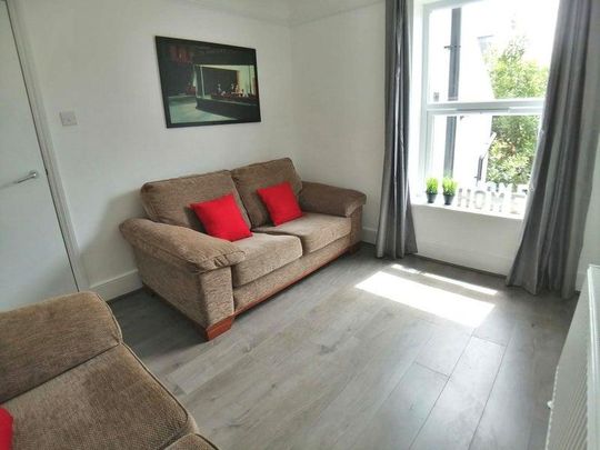 6 bedroom house share to rent - Photo 1