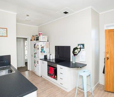 Good Family Living - Photo 4