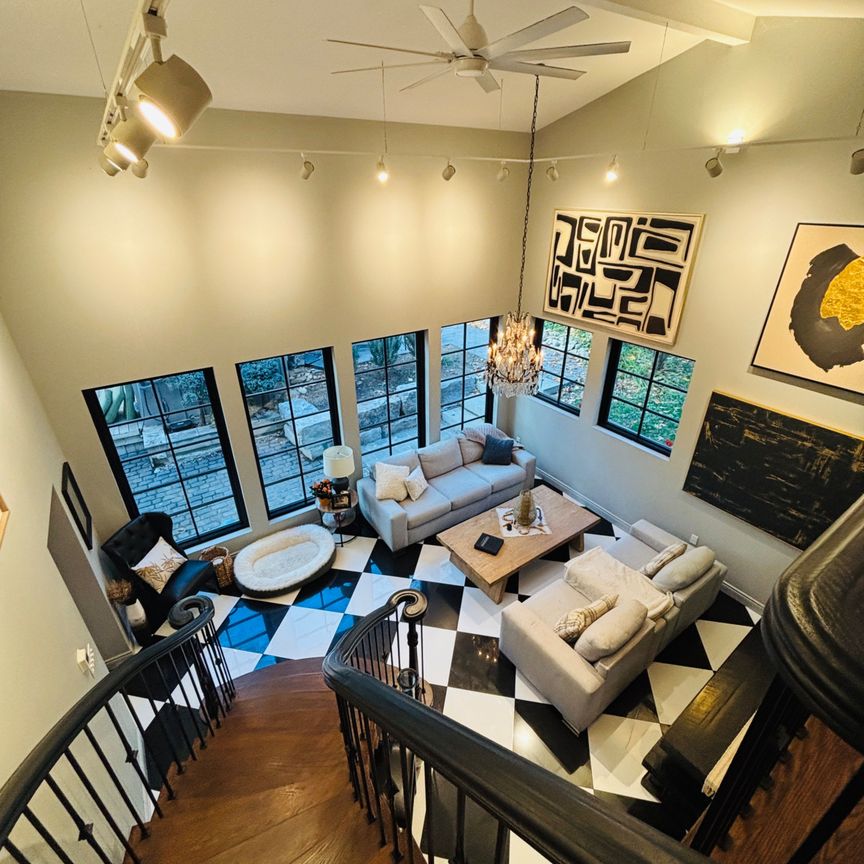 For Lease - 181 King Street Unit# C, Guelph, Ontario - Photo 1