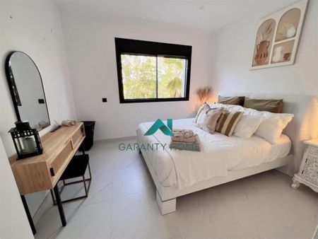 3 bedroom luxury Apartment for rent in Estepona, Andalusia - Foto 5