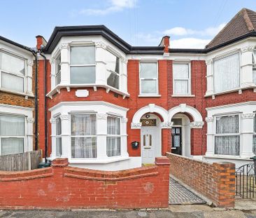 4 bedroom terraced house to rent - Photo 3