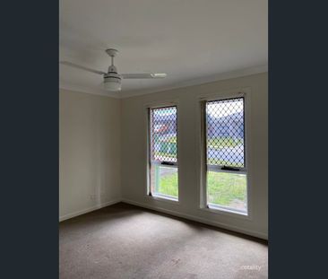 A Home That Feels Open, Calm and Effortlessly Livable - Photo 5