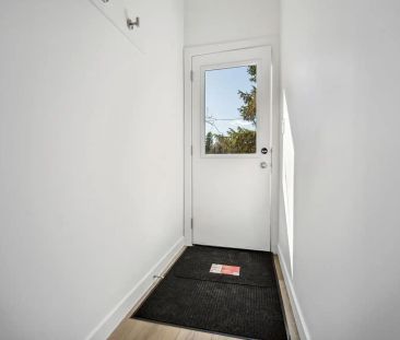 9115 - 9121 65 Ave — 1 Bedroom - Photo 6