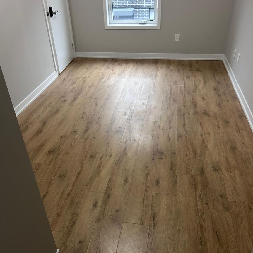 For Lease - 1760 Simcoe Street Unit# 74, Oshawa, Ontario - Photo 1