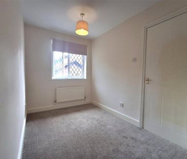 2 bedroom terraced house to rent - Photo 6