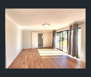 Spacious & comfortable home in a prime location - Photo 3