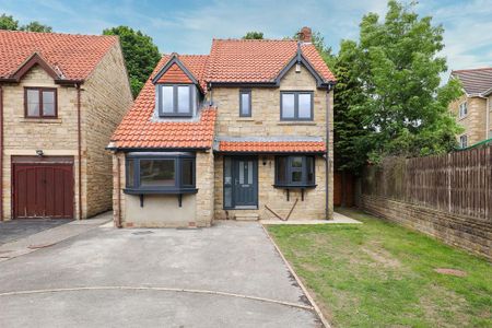 4 bedroom detached house to rent - Photo 2