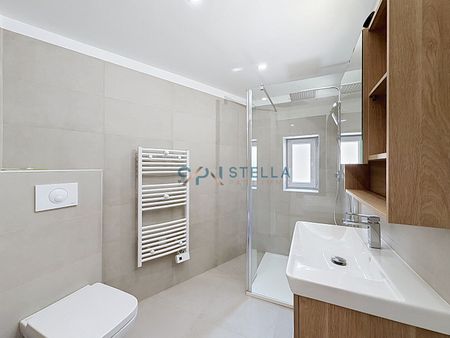 Maison de charme rénovée T4 de 80 m² à Bastelica - Photo 2