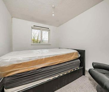 Lowdell Close, Yiewsley, West Drayton, UB7 - Photo 3