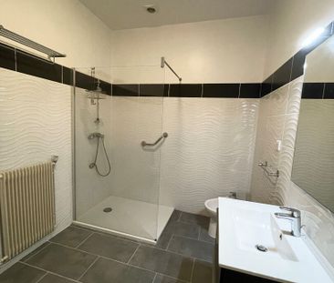 Location appartement 3 pièces, 64.00m², L'Isle-Jourdain - Photo 6