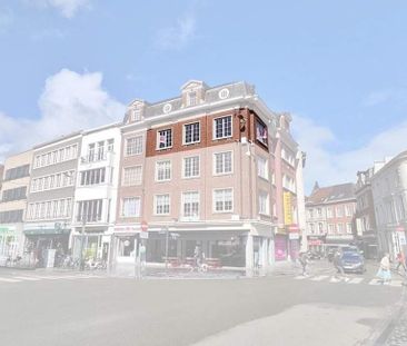 Appartement te huur in Kortrijk voor € 725 met 2 slaapkamers - Photo 1