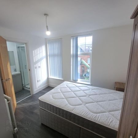 En-Suite Room, Ridgeway Street, BT95FB, Belfast - Photo 4