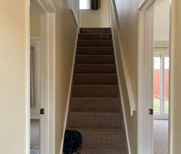 3 bedroom detached house to rent - Photo 4
