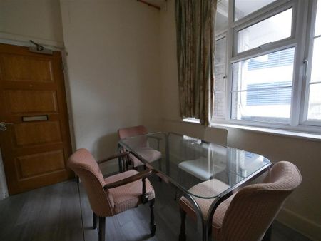 7 bedroom house share to rent - Photo 3