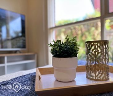 Bentleigh East - Photo 1