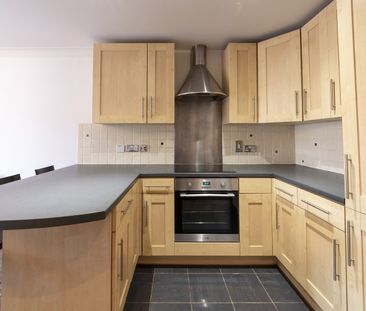 4 Bed Flat, Edward Court, NG2 - Photo 4