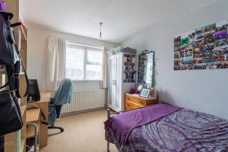 3 bedroom house to rent - Photo 3