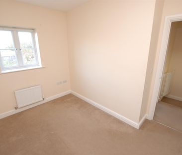 Laurel Grove, Uttoxeter ST14 7EL - Photo 4