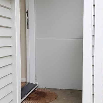 Renovated lovely warm sunny home - Photo 1