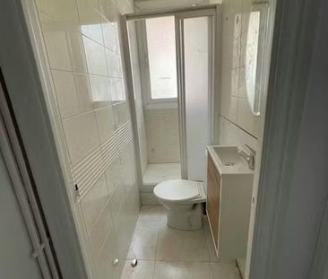 Carrer dels Cavallers, Barcelona, Catalonia 08034 - Photo 4