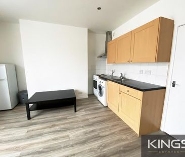 1 bedroom flat to rent - Photo 5