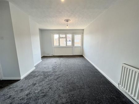 2 Bedroom Flat To Let - Photo 5