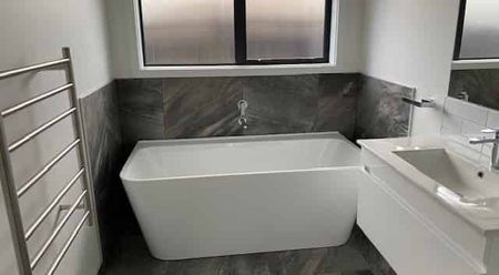 Near new at Three Creeks Estate - Photo 3